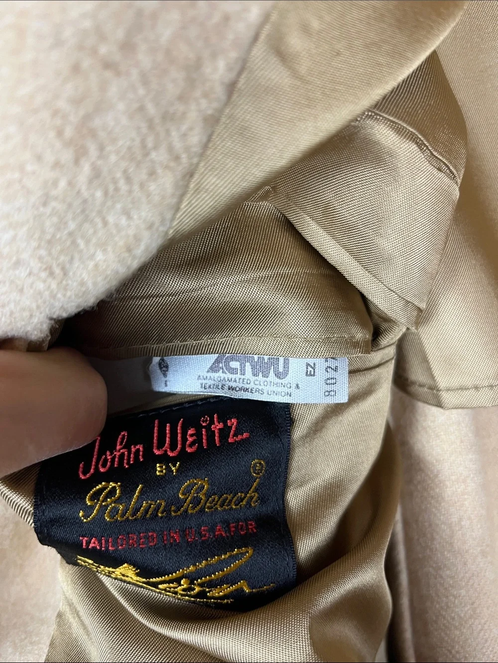 Vintage 1980s 100% Camel Hair John Weitz by Palm Beach Made in USA Tan Suit Coat